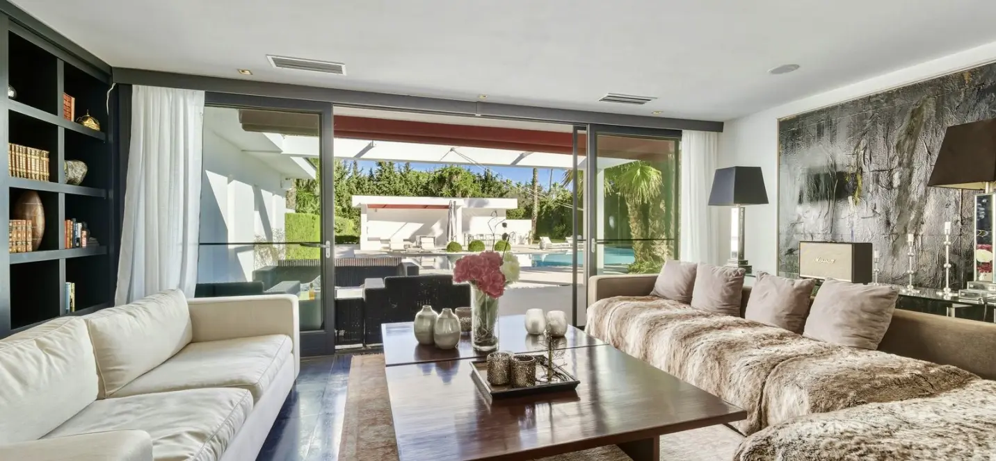 Venta de villa independiente en Guadalmina Baja 1
