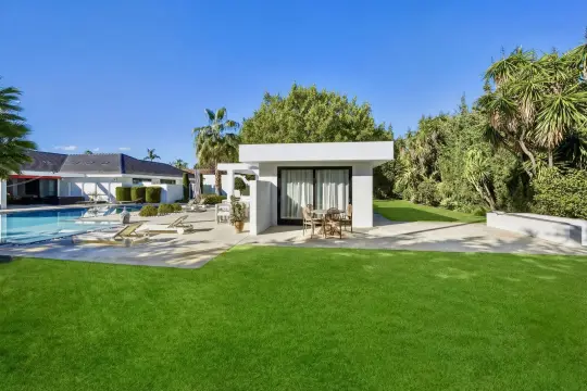 Image 30 thumb