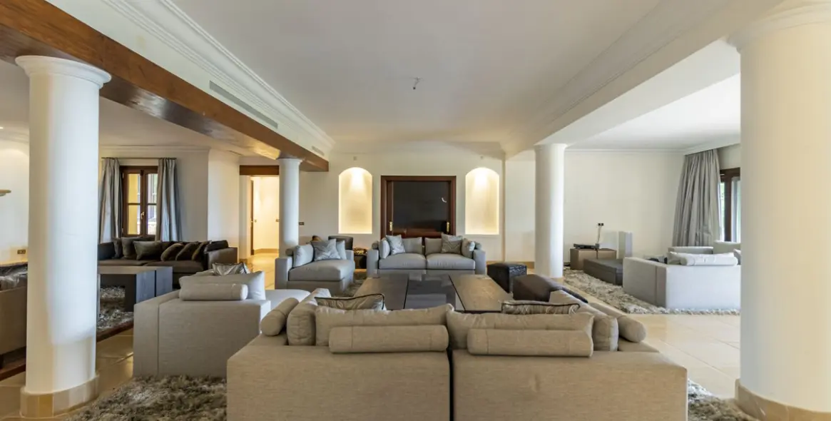 Venta de villa independiente en La Zagaleta 7