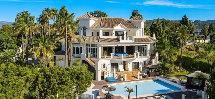 Oтдельно стоящая вилла R4739728 1