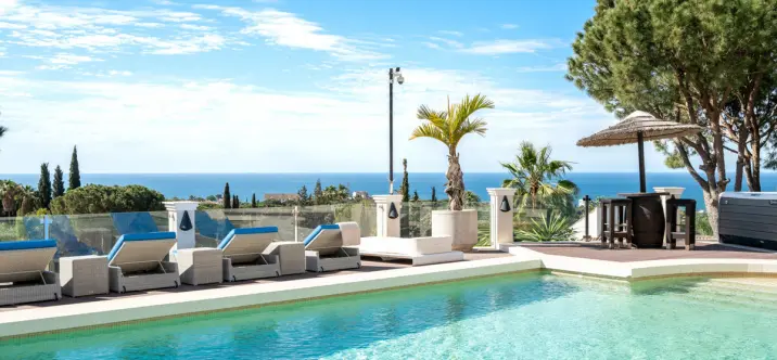 Oтдельно стоящая вилла R4739728 2