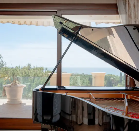 Oтдельно стоящая вилла R4739728