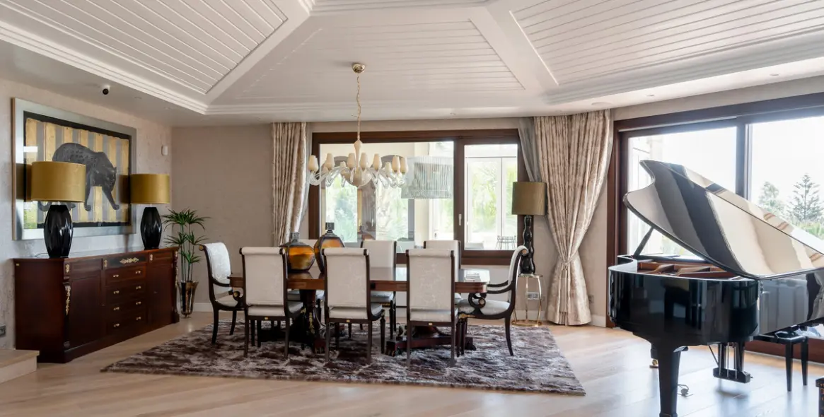 Продажа  отдельно стоящей виллы в Marbella East (район Hacienda Las Chapas) 5