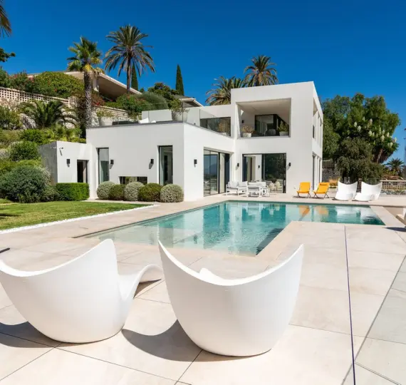 Villa independiente R5153068