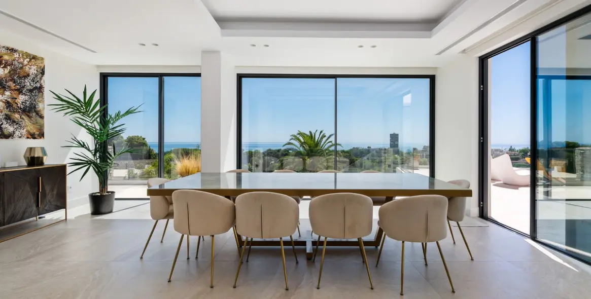 Venta de villa independiente en Marbella East (distrito Río Real) 4