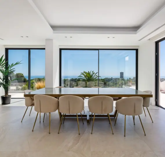 Villa independiente R5153068