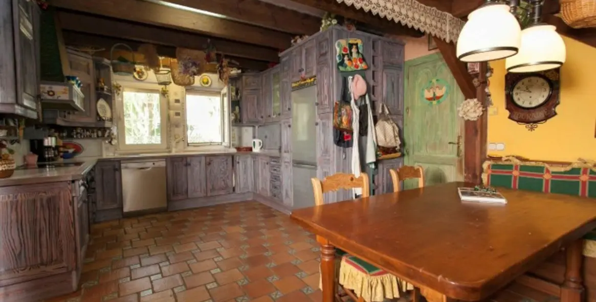 Sale of detached villa in Cerros del Aguila 3