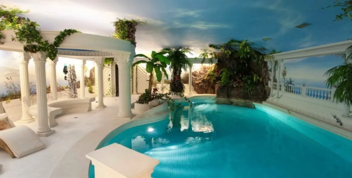 Sale of detached villa in Cerros del Aguila 6