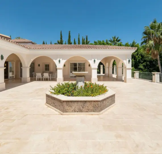 Villa independiente R4812724