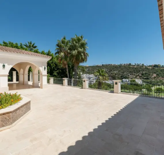 Villa independiente R4812724