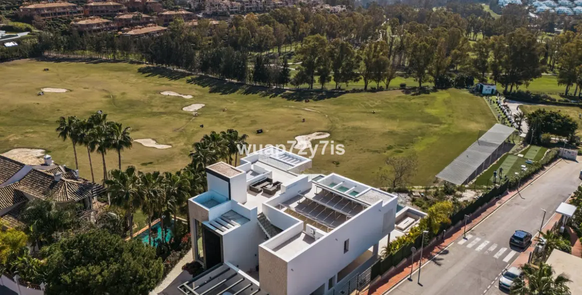 Sale of detached villa in Benahavís (district Benahavís) 3