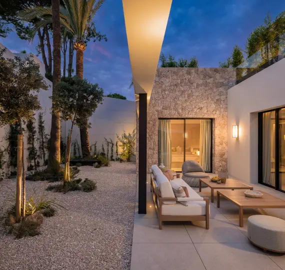 Detached villa R5061187