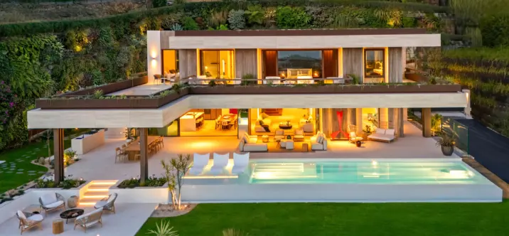 Venta de villa independiente en Benahavís 0