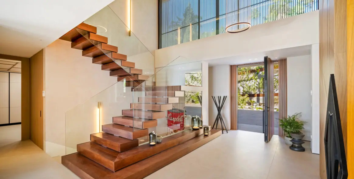 Sale of detached villa in Benahavís 12