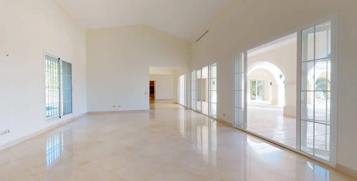 Sale of detached villa in Benahavís (district Los Arqueros) 7