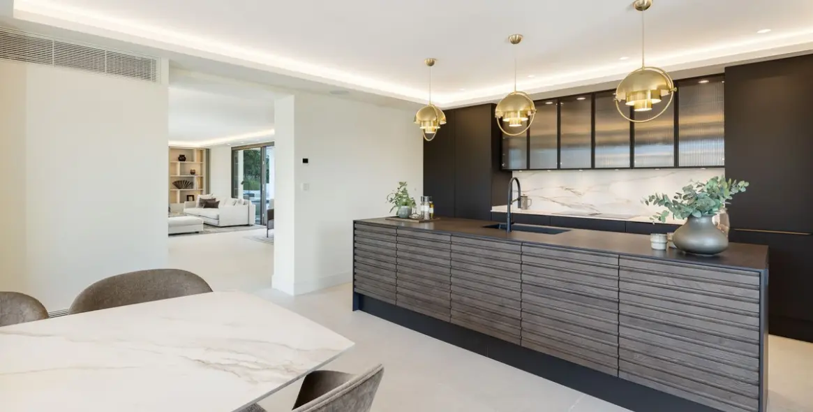 Sale of detached villa in Nueva Andalucía (district Nueva Andalucía) 7