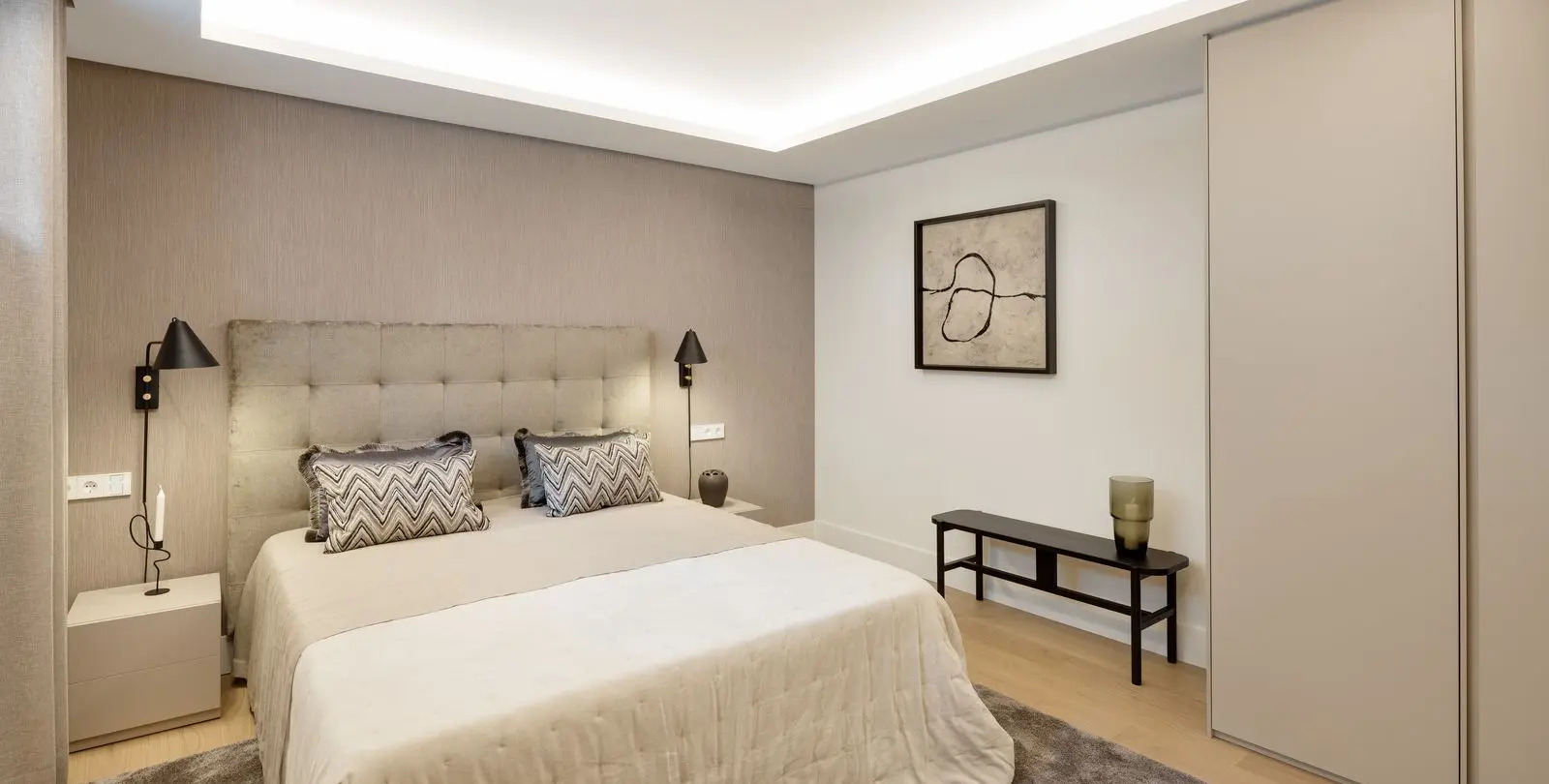 Venta de villa independiente en Nueva Andalucía 15