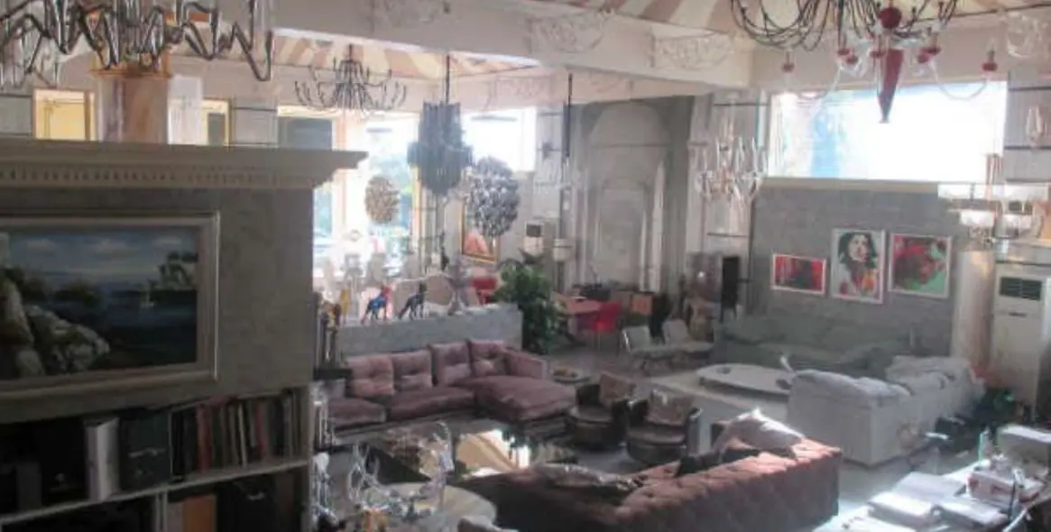 Продажа коммерческого помещения в Puerto Banús 3