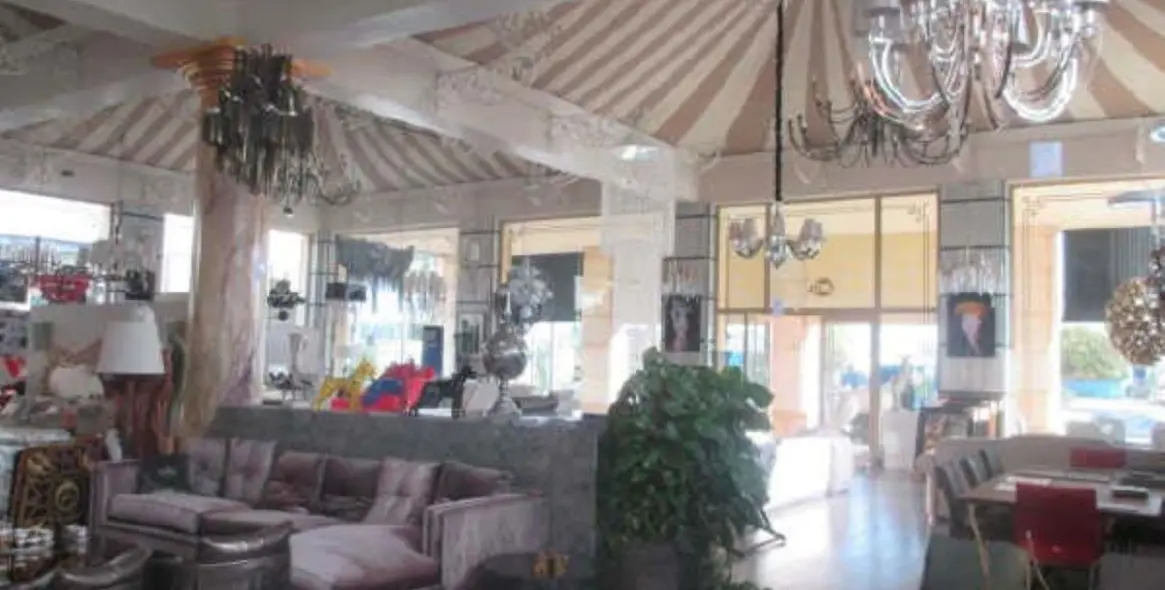 Продажа коммерческого помещения в Puerto Banús 5