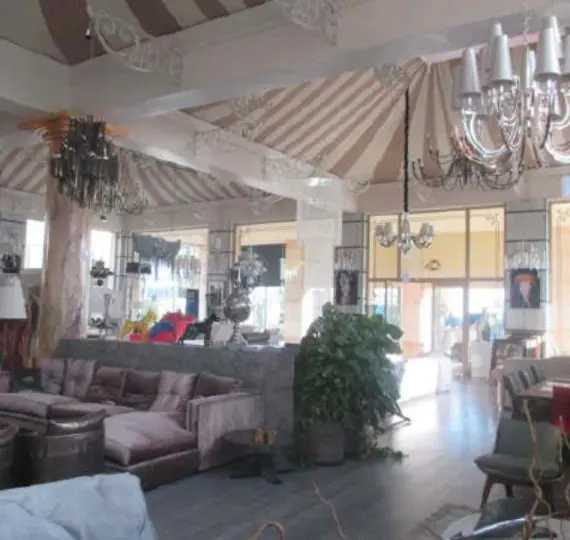 Продажа коммерческого помещения в Puerto Banús