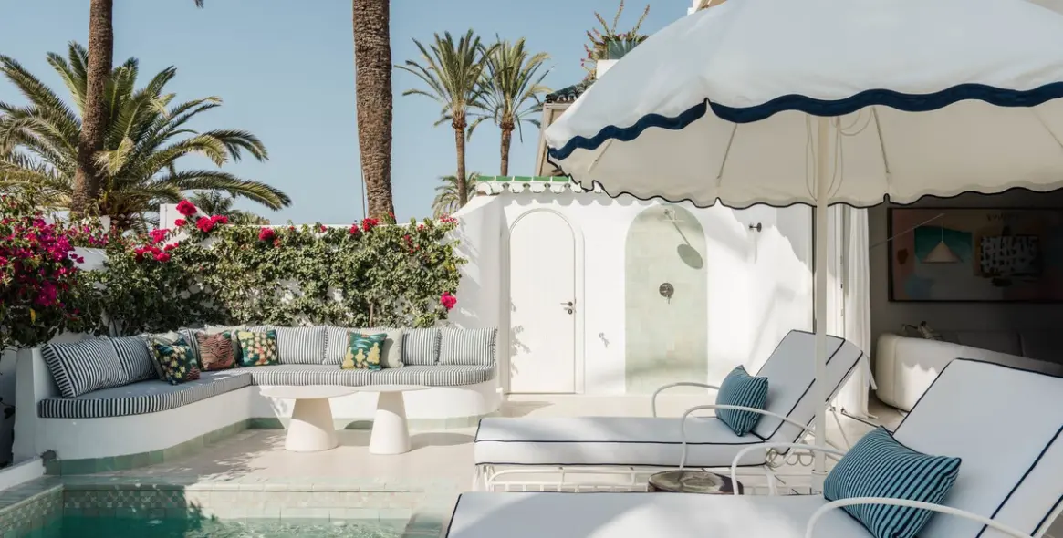 Sale of semi-detached house in Marbella (district The Golden Mile) 1