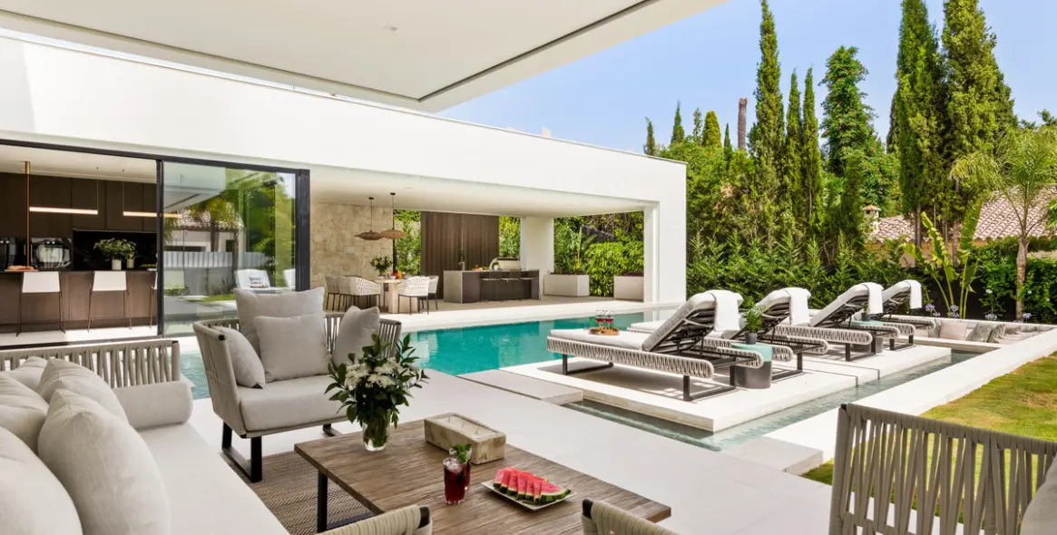 Sale of detached villa in Nueva Andalucía (district Nueva Andalucía) 4