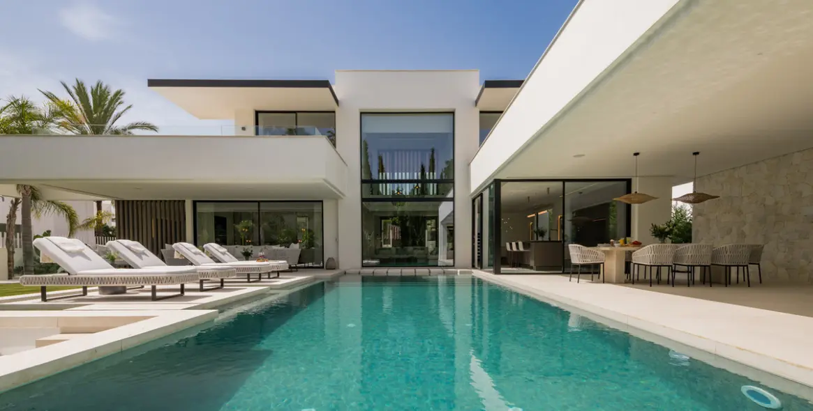 Sale of detached villa in Nueva Andalucía (district Nueva Andalucía) 5