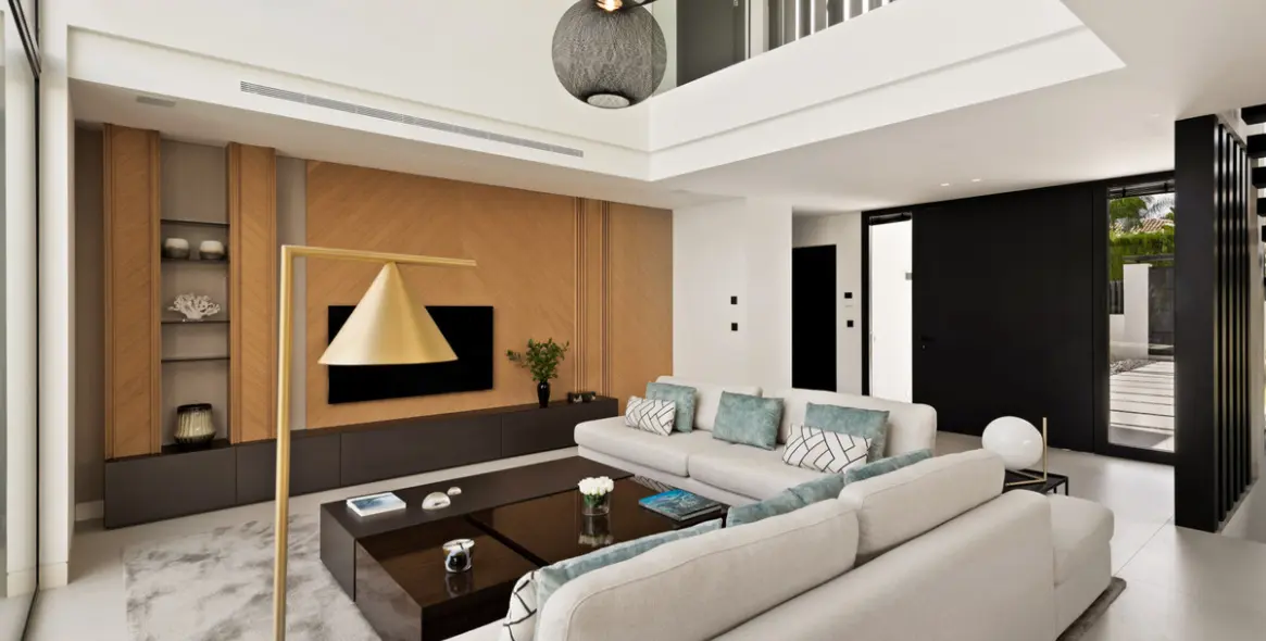 Sale of detached villa in Nueva Andalucía (district Nueva Andalucía) 10