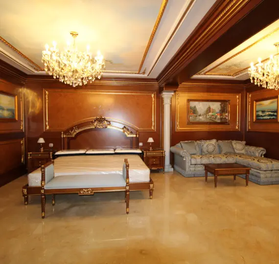 Sale of detached villa in Guadalmina Baja