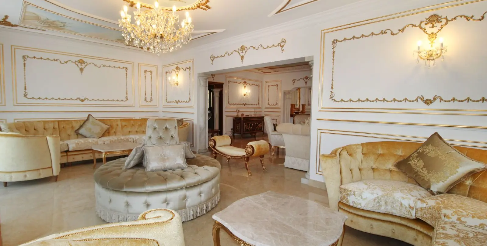 Venta de villa independiente en Guadalmina Baja 8
