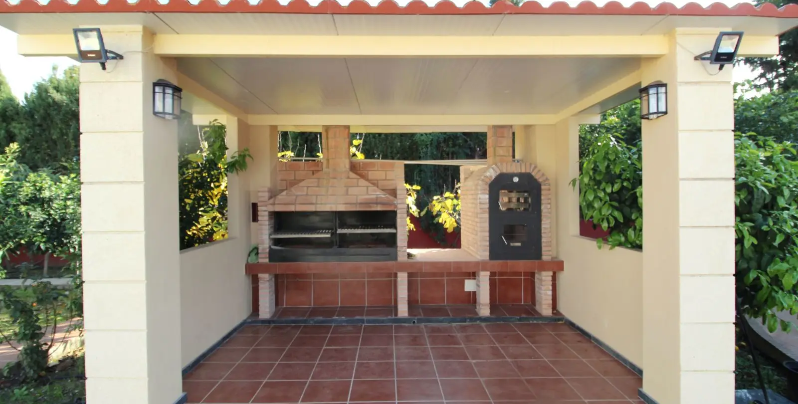 Venta de villa independiente en Guadalmina Baja 12