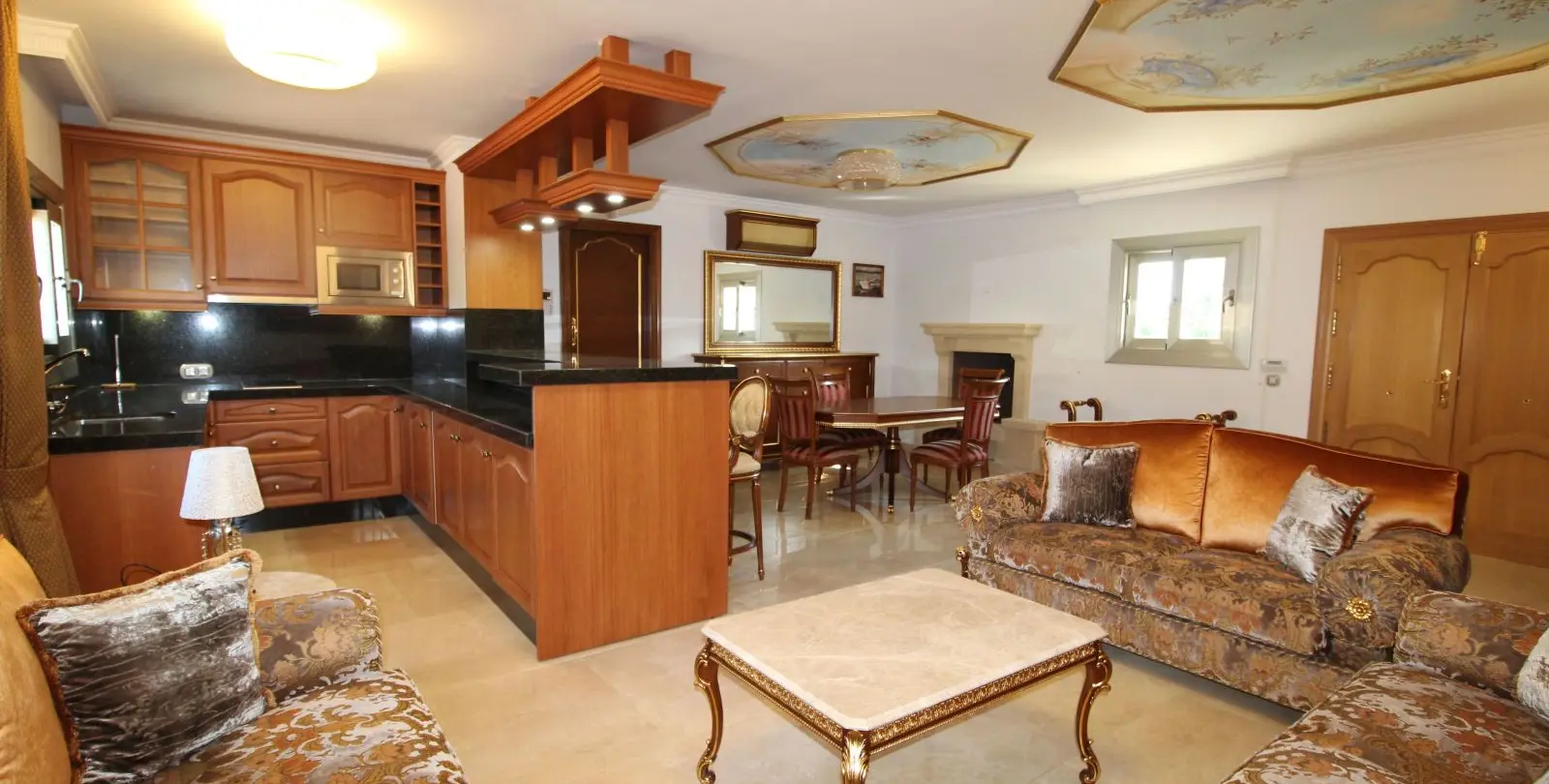 Venta de villa independiente en Guadalmina Baja 15