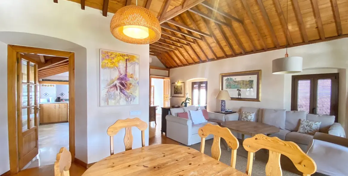 Sale of apartment complex in Marbella 7