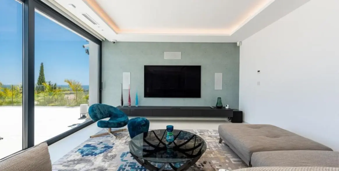 Sale of detached villa in Benahavís 6