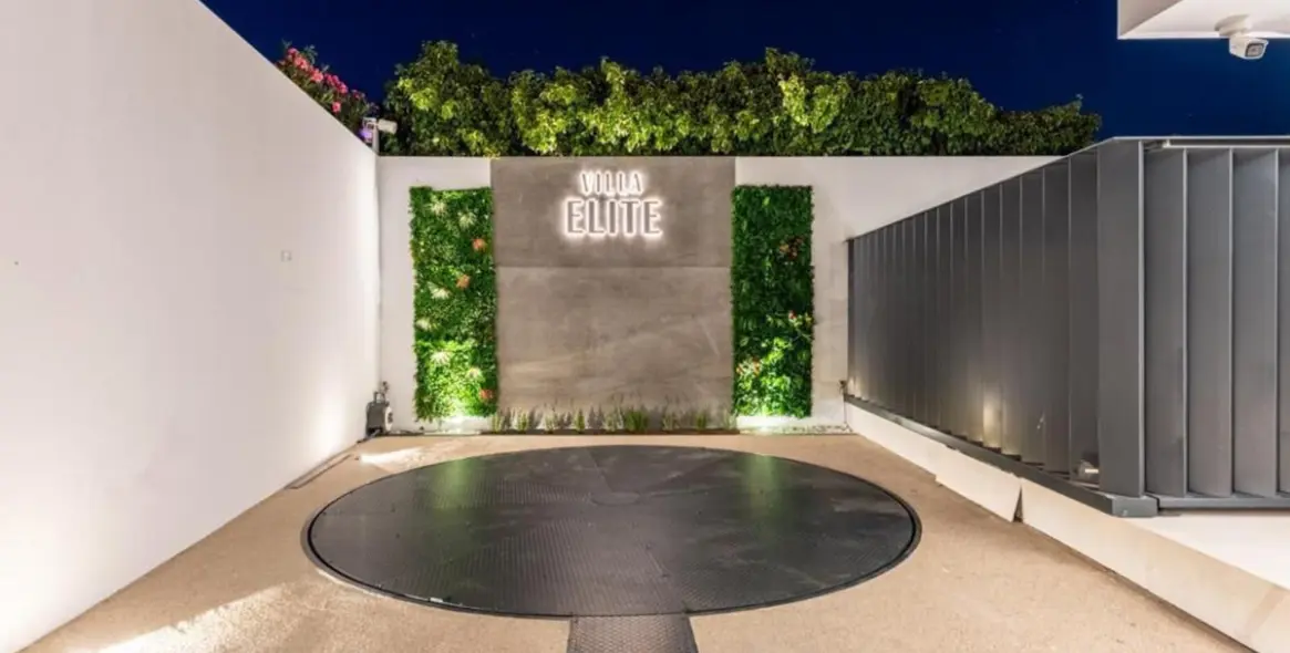 Sale of detached villa in Benahavís 41