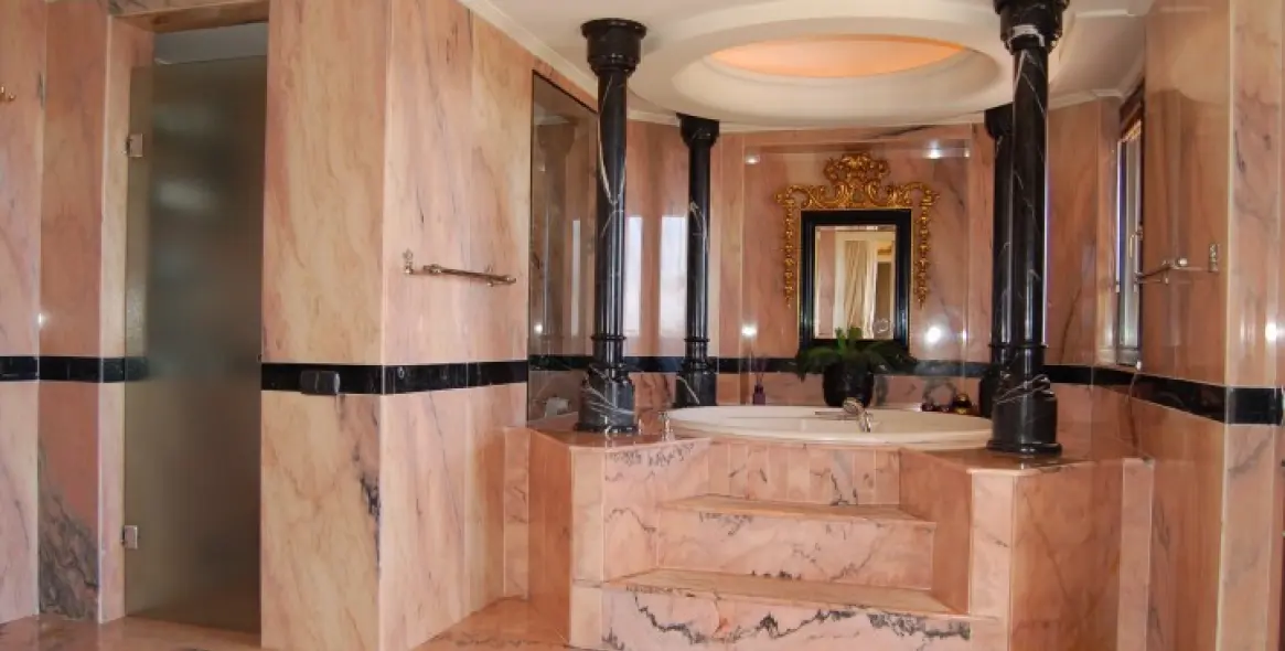 Продажа  отдельно стоящей виллы в Marbella (район Sierra Blanca) 10