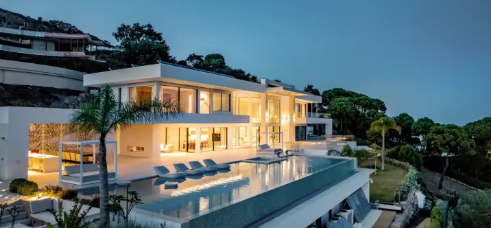 Venta de villa independiente en Benahavís 0