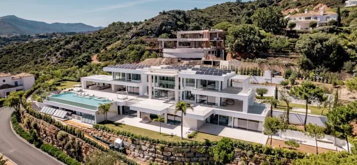 Venta de villa independiente en Benahavís 1
