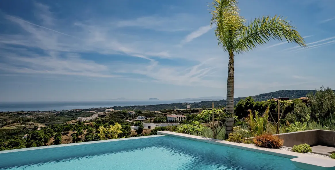 Продажа  отдельно стоящей виллы в Benahavís 15