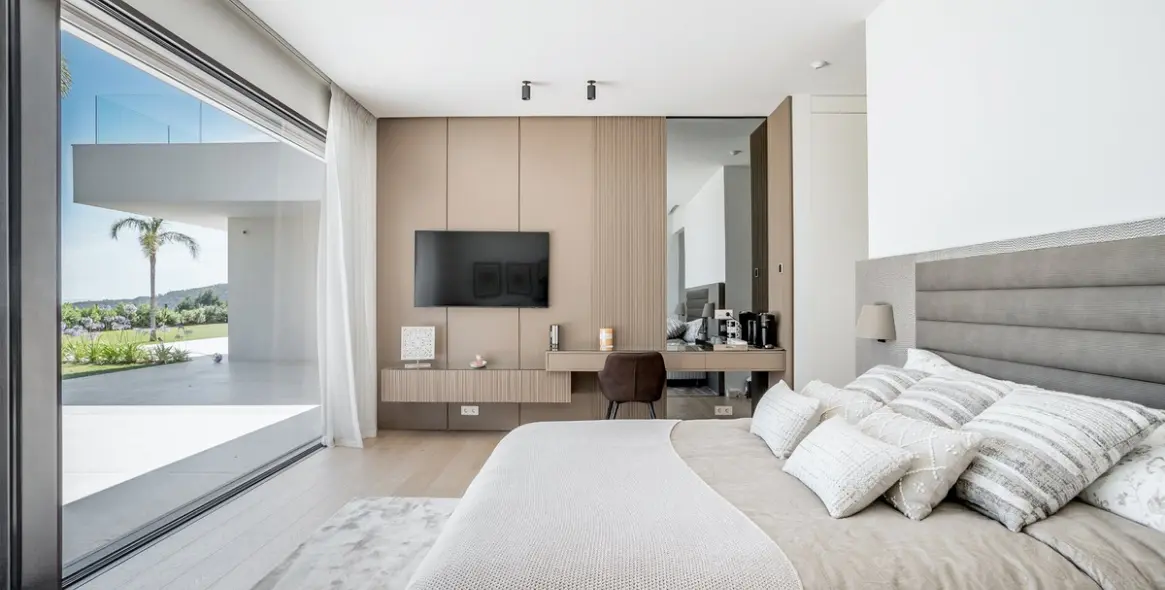 Продажа  отдельно стоящей виллы в Benahavís 23