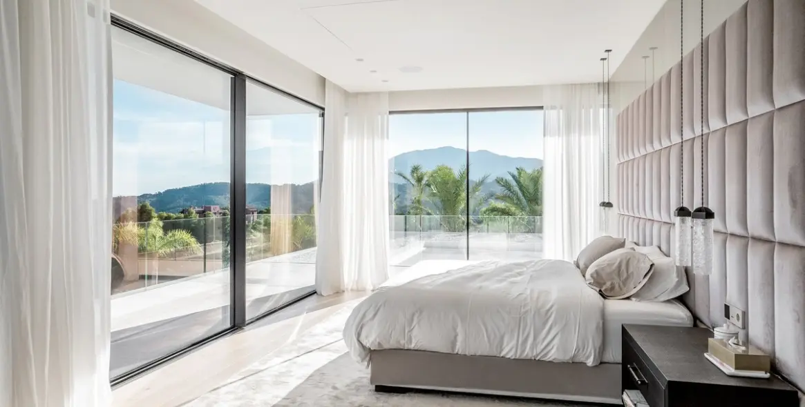 Продажа  отдельно стоящей виллы в Benahavís 25