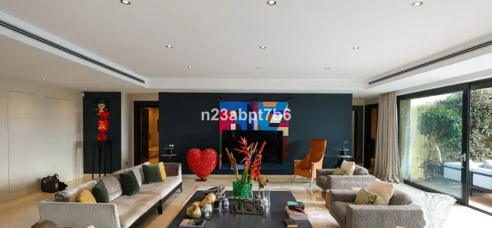 Venta de villa independiente en Puerto Banús 1