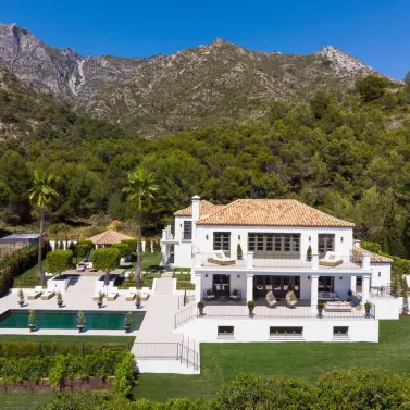 Venta de villa independiente en Sierra Blanca