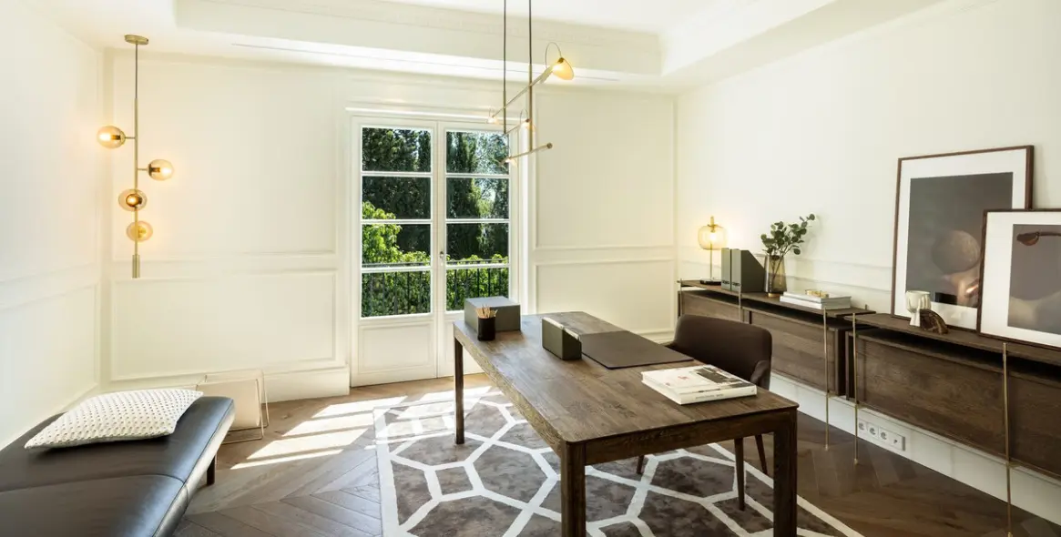 Sale of detached villa in Sierra Blanca 20