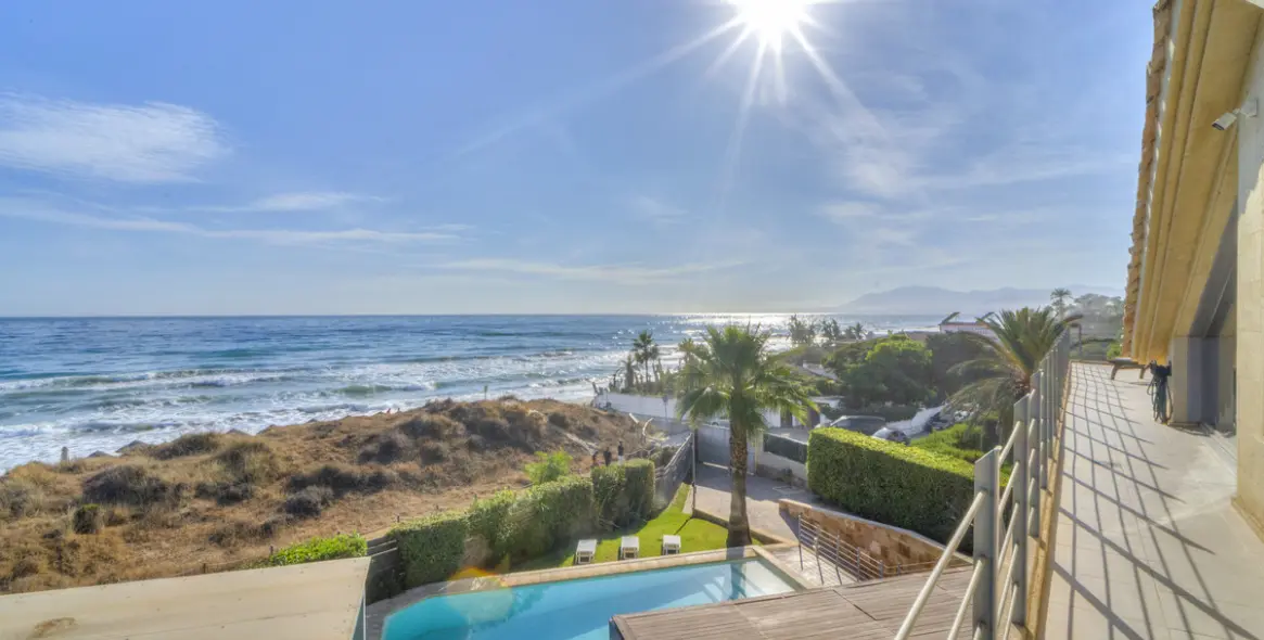 Sale of detached villa in Marbella (district Marbella) 3