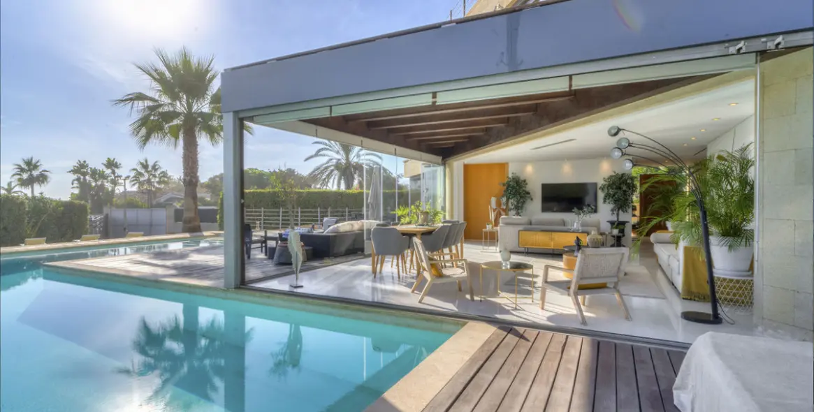 Sale of detached villa in Marbella (district Marbella) 4