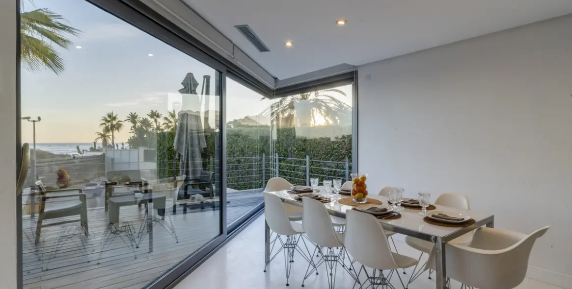 Sale of detached villa in Marbella (district Marbella) 8