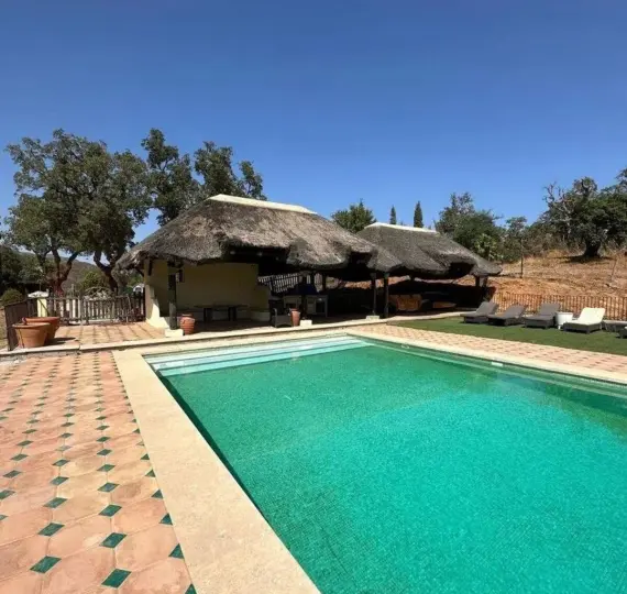 Villa independiente R4799740