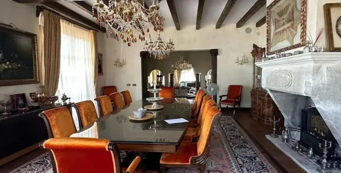 Продажа  отдельно стоящей виллы в Marbella East (район La Mairena) 8