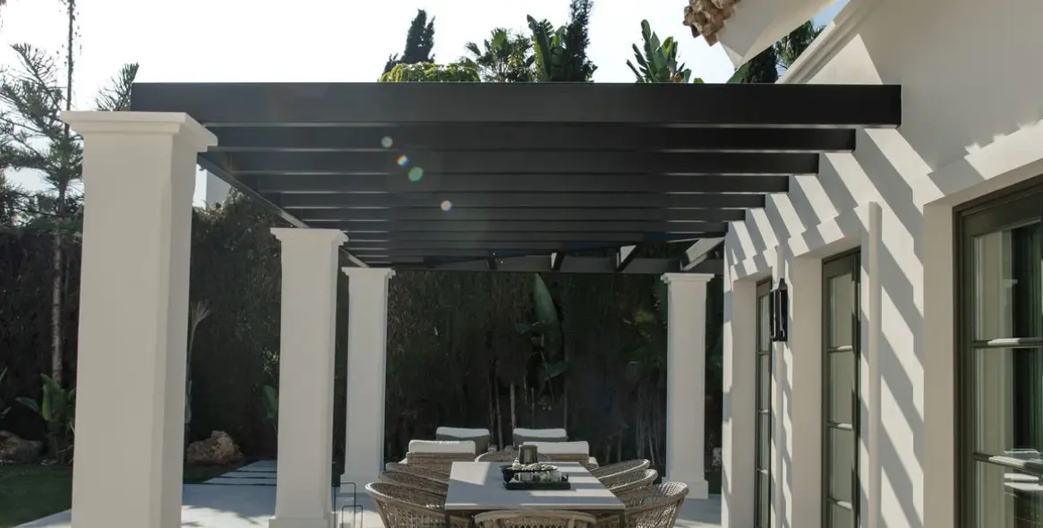 Sale of detached villa in Nueva Andalucía 6